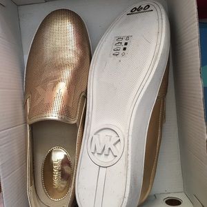 Michael Kors MK Women's size 10M